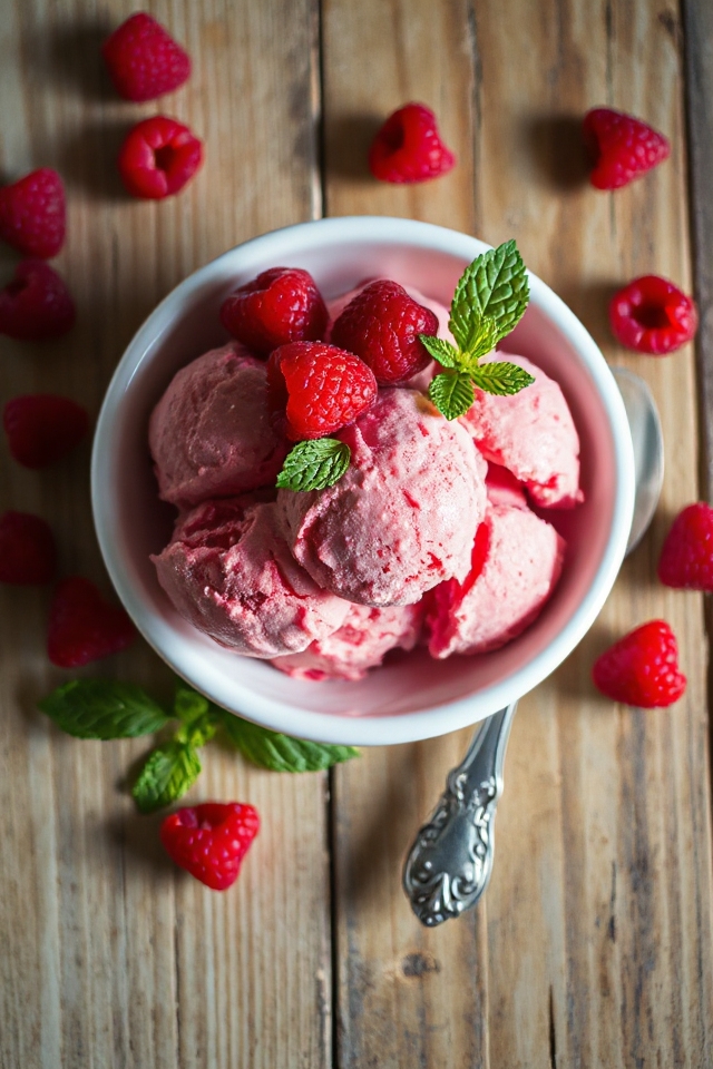 raspberry ice cream recipe